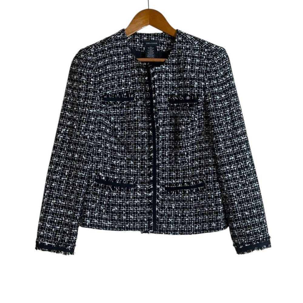 Lord & Taylor black and white tweed like‎ blazer. Size 10